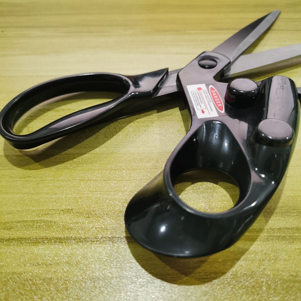 Yeni Profesyonel Lazer Kılavuz - Scissors Stainless Craft incelemesi ve fiyatı